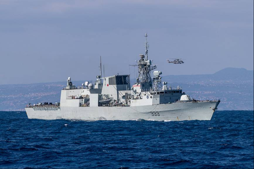 La fragata canadiense HMCS