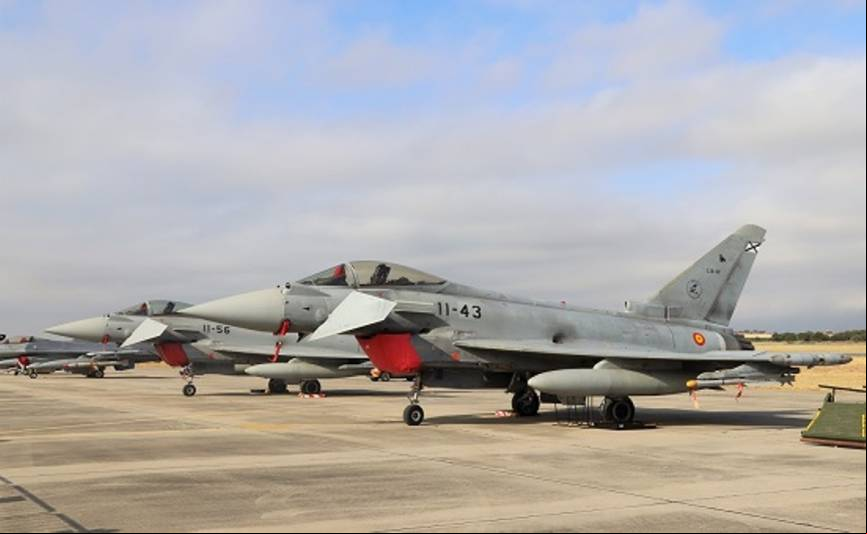 En el festival participaron los Eurofighter del Ala 11 del Ej