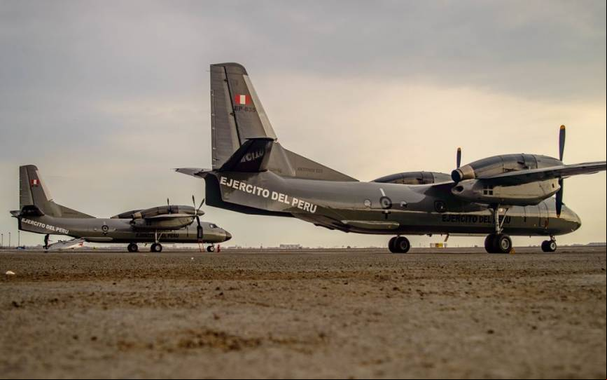 Dos Antonov An-32B Cline del Batallon de Aviones N