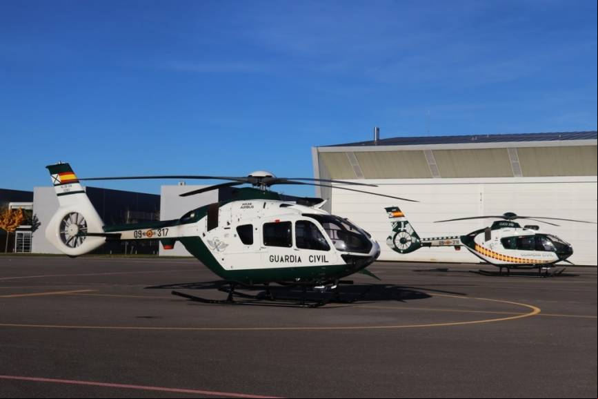En esta imagen se puede ver el cambio de esquema de pintura de los helic
