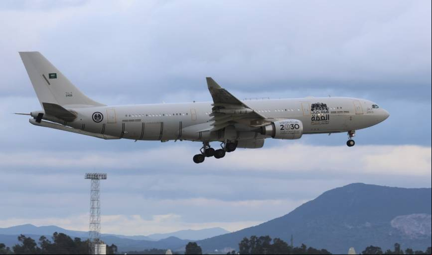 Dos de los tres A330 MRTT de la RSAF, que llegaron a Mor
