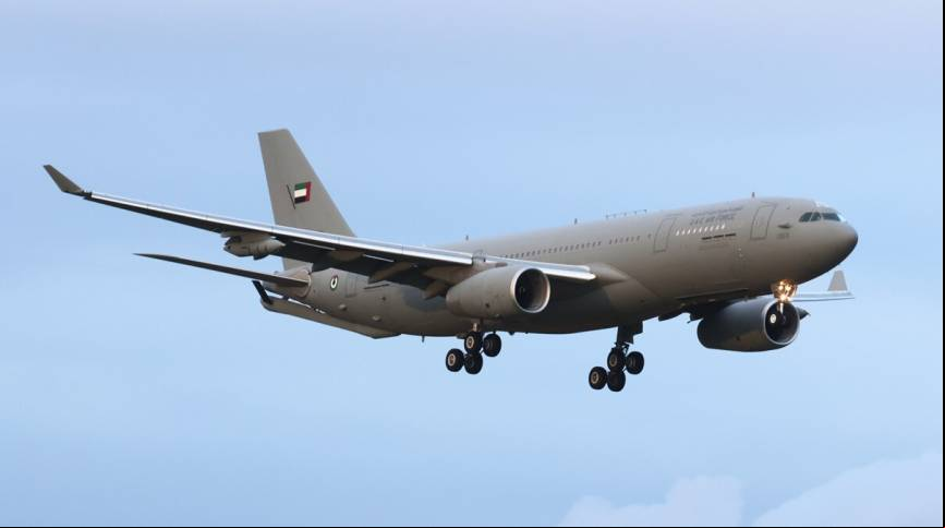 Uno de los dos cisternas A330 MRTT de los EAU, que aterrizaron en Mor